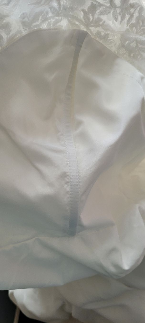 Kleider: traumhaft schönes Brautkleid mit Schleppe  – Gebraucht aus Herisau von Yyyoga 9