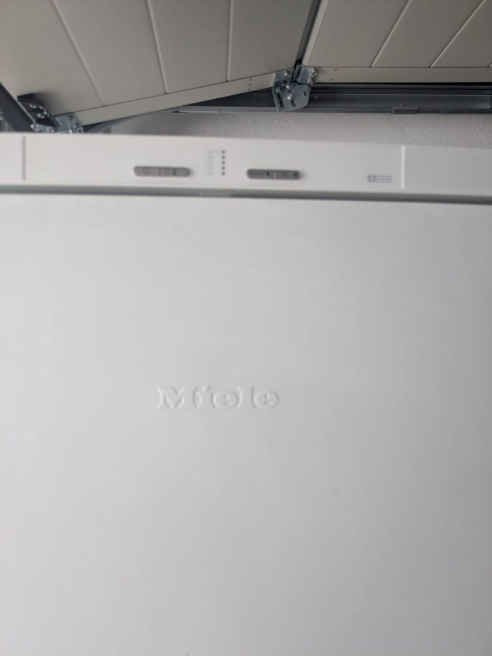 Miele Gefrierschrank: Miele Gefrierschrank 8 Schubladen – Gebraucht aus Bachenbülach von Struppensack 3