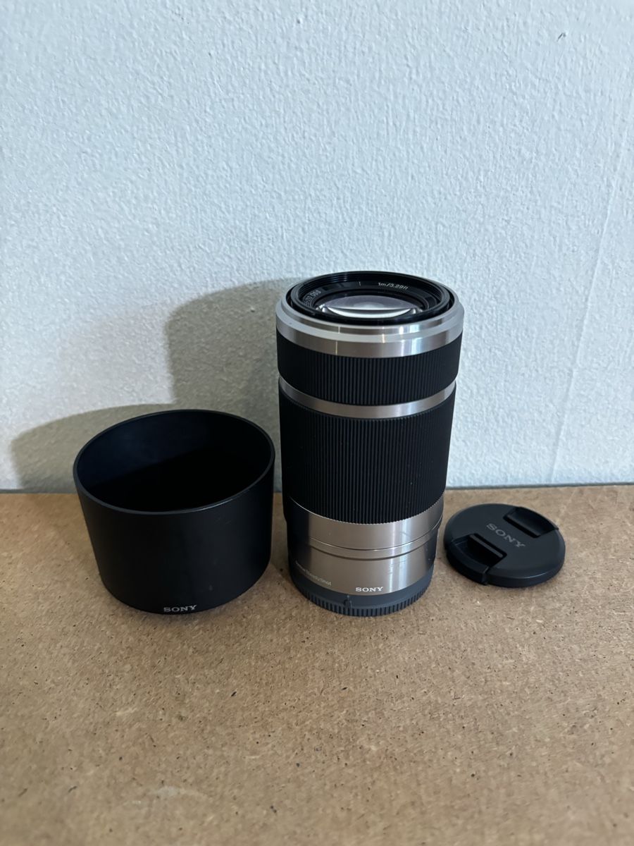Sony Objectifs: Sony E 4.5-6.3/55-210mm OSS – D'occasion à Zürich par maylangthangnho