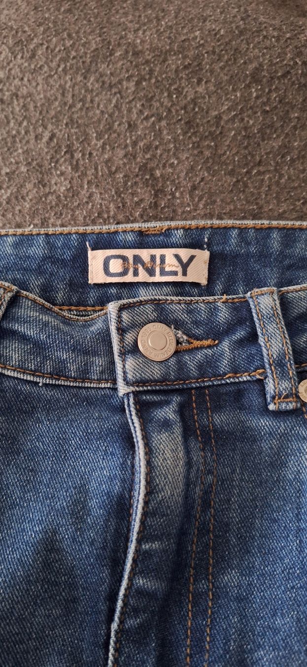 Only Gonne: Jeansrock only – Usato da Mumpf venduto da SwissDi 1