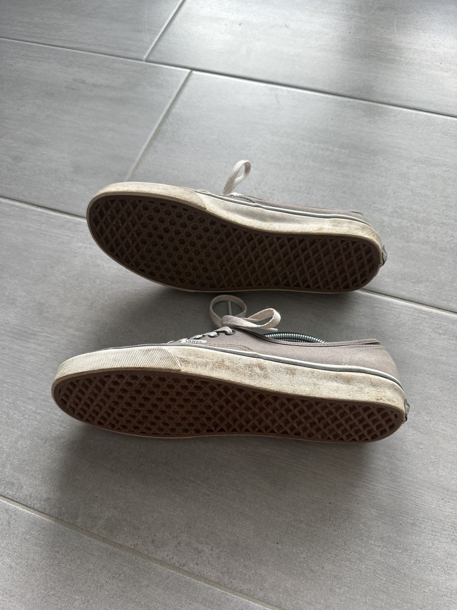 Vans Scarpe da uomo: Vans Sneaker, Grösse 44 – Usato da Hombrechtikon venduto da mar_tqr9 2