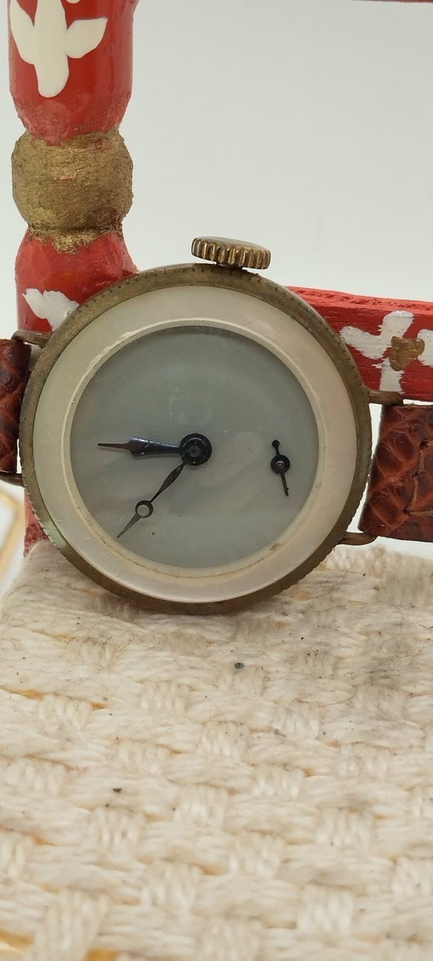 Orologi: Montre années 20's nacre – Usato da La Chaux-de-Fonds venduto da jac_9llg 1