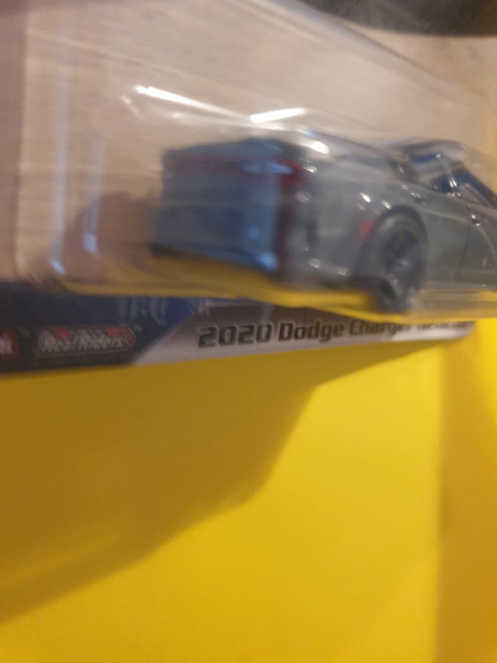 Hot Wheels Modellini d'auto: Hot Wheels 2020 DODGE CHARGER HELLCAT – Nuovo e nell'imballaggio originale da Oftringen venduto da Rotor 4