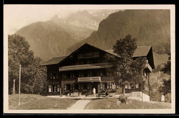 Cartes postales: Foto-AK Champéry, Chalet – D'occasion à Berlin par bartko-reher