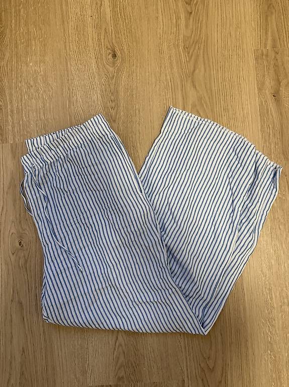 Pantaloni: leinenhose gestreift  – Usato da Zürich venduto da chr_dkn7