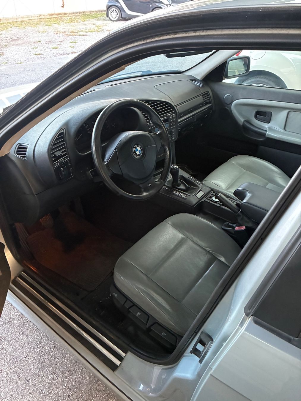 BMW Autos: BMW  E36 328 Turing – D'occasion à Tenero par Cadra01 4