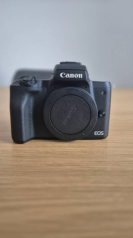 Fotocamera: Canon EOS M50 Set (Top-Zustand) – Usato da St. Gallen venduto da sikos1099 1