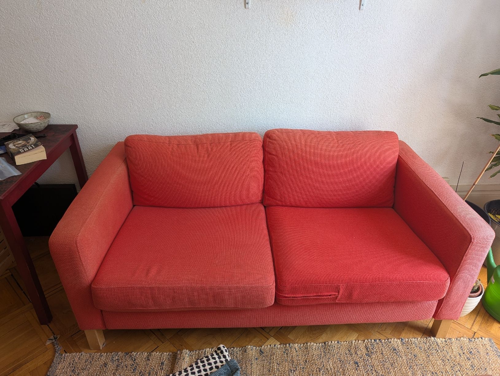 Sofas: Canapé 2 places  – D'occasion à Biel/Bienne par dan_k9j5
