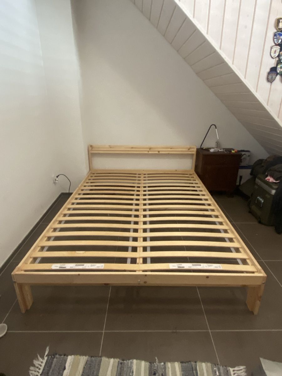 Ikea Letti: Bett Ikea 140x200 – Nuovo (secondo la descrizione) da Bonstetten venduto da aeb_mm5w