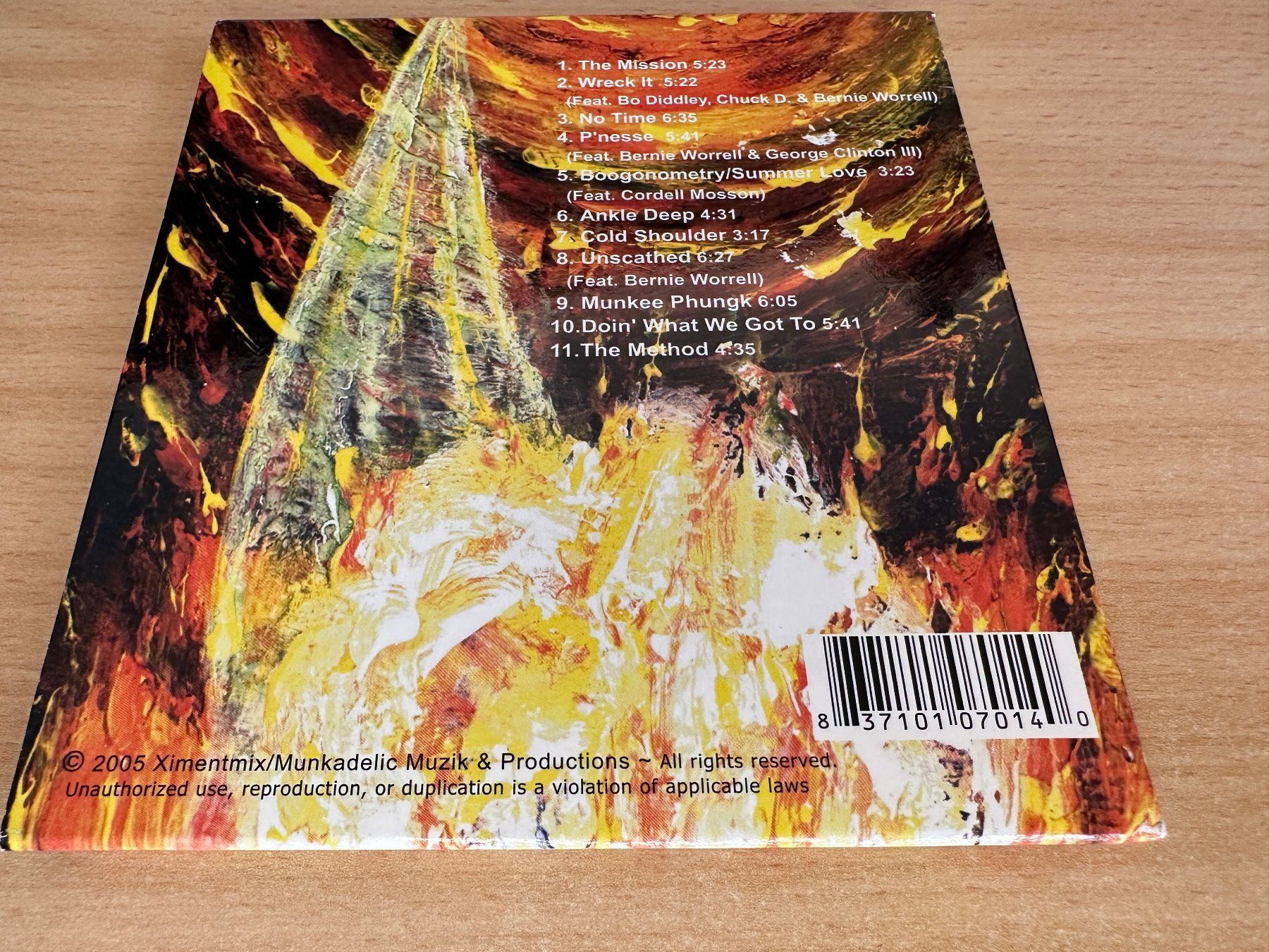 CD: Munkeez Strikin Matchiz - Banan Atomic Mass – Usato da Rikon im Tösstal venduto da Alpenmutz 1