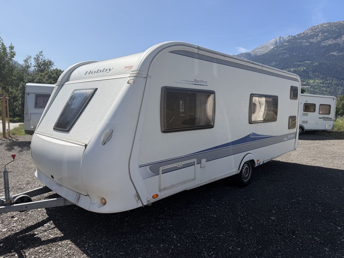Hobby Camping Fahrzeuge: Hobby Excellent 560 Kmfe Wohnwagen – Gebraucht aus Ried-Brig von inf_k7jw 1