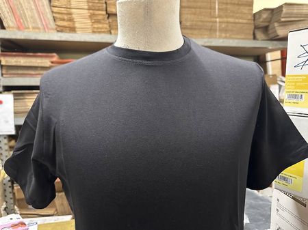 75 Stk. neue, schwarze T'Shirt 92% BW/ 8%Elastan