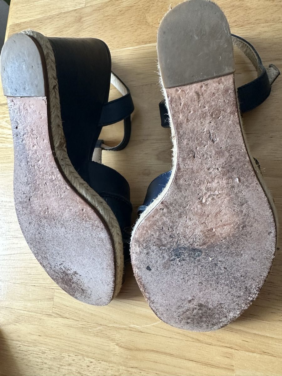 Scarpe da donna: Sommer Leder Sandalen – Usato da Basel venduto da Greenways 3