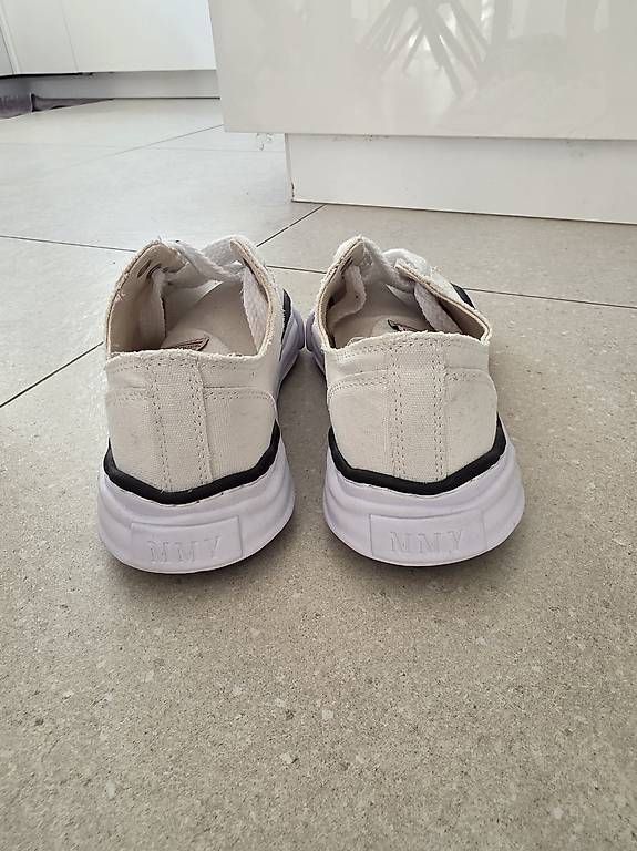 Chaussures hommes: Sneakers creme 44 – D'occasion à Wettingen par Goldrake10 2