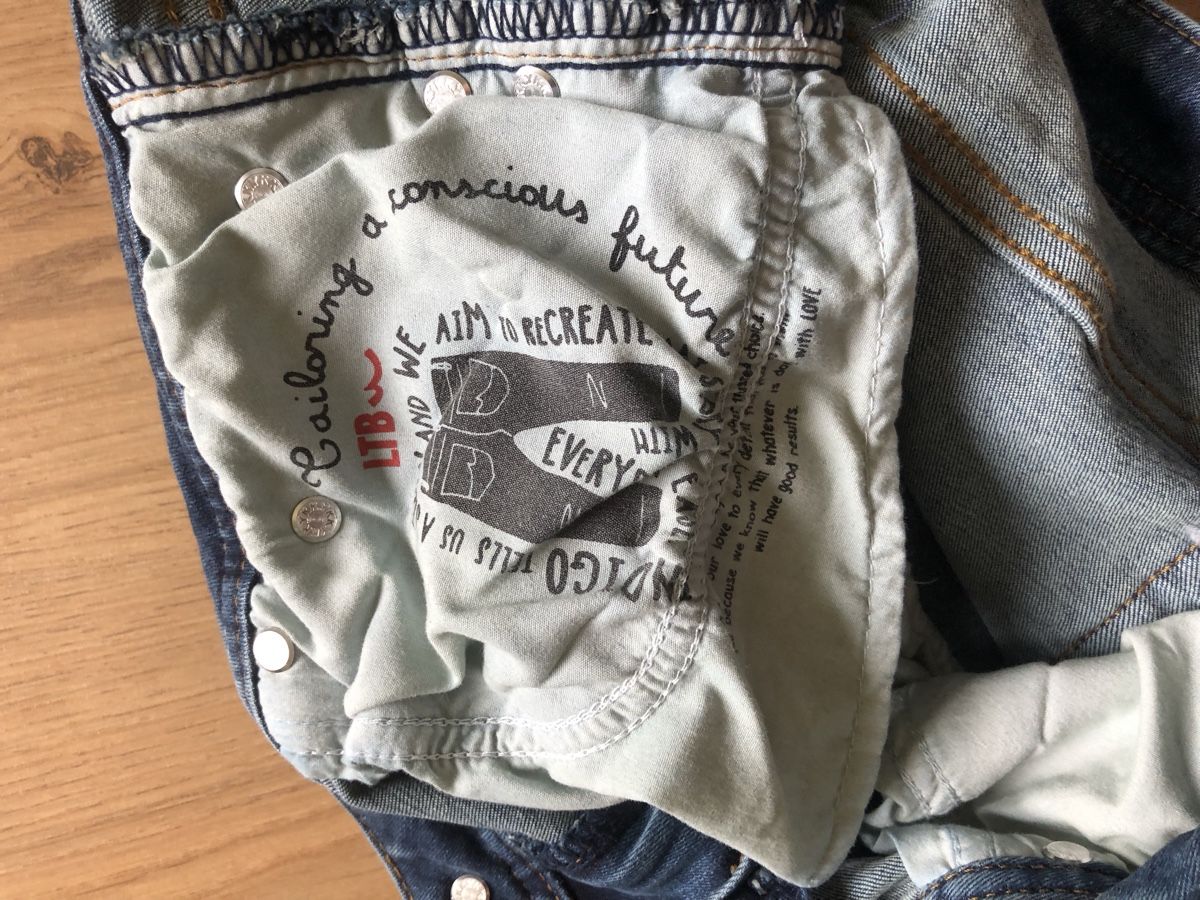 Jeans: Jeans Damen Gr. 36 – Usato da Schaffhausen venduto da Fixier 8