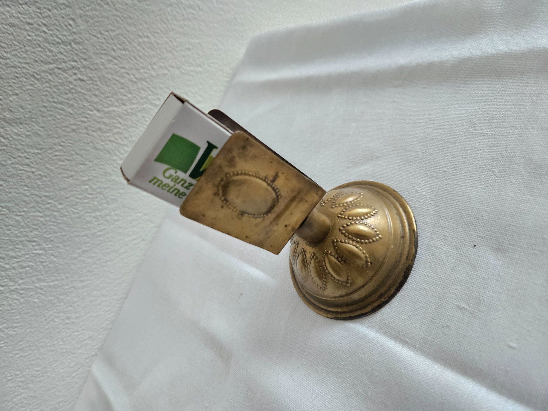 Accendini: Antiker Streichholzschachtelhalter – Usato da Untervaz venduto da FullFlap777 2