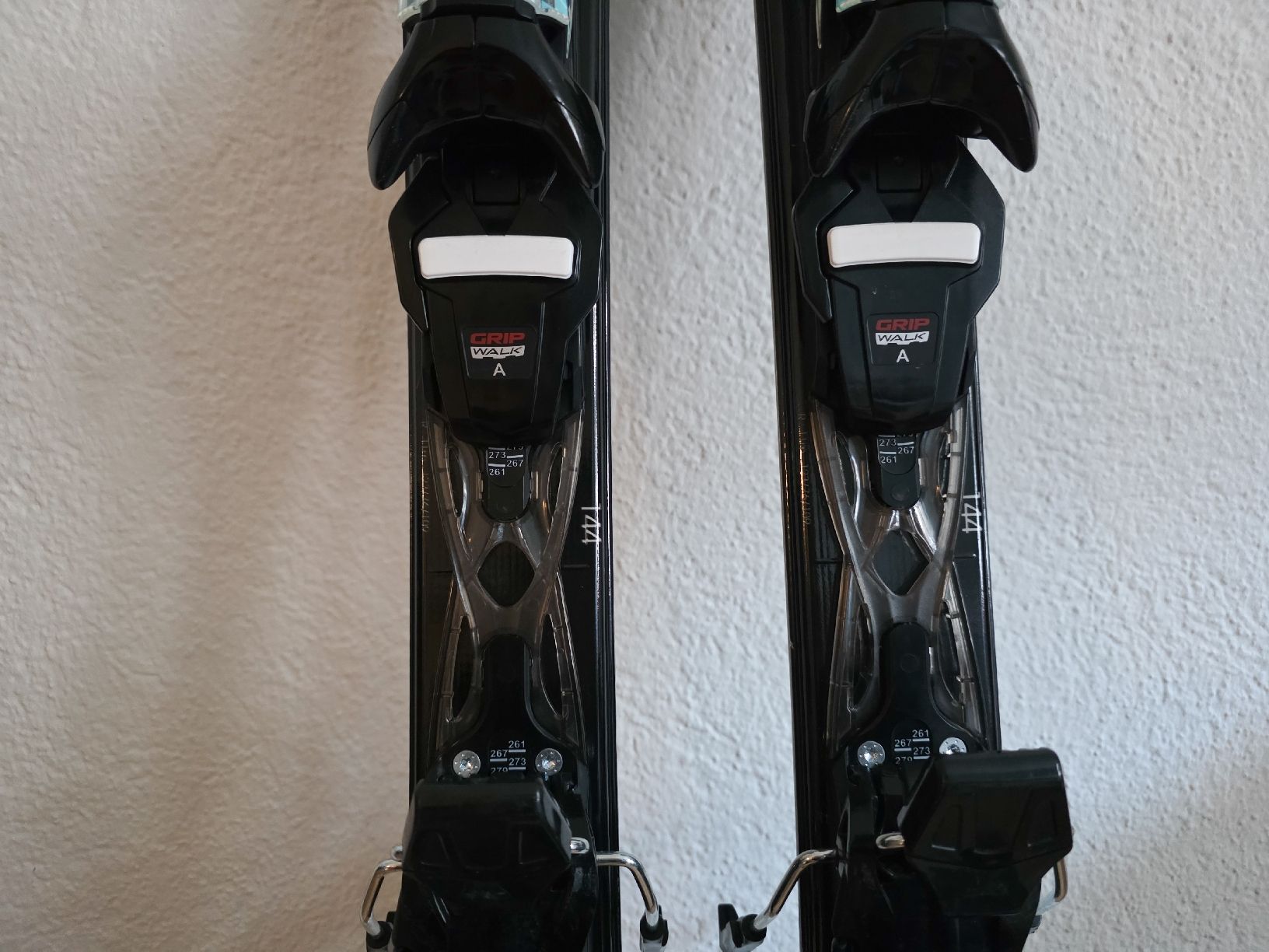 Rossignol Sci: Rossignol Attraxion 144cm with Bindings – Usato da Baden venduto da happybrain01 2