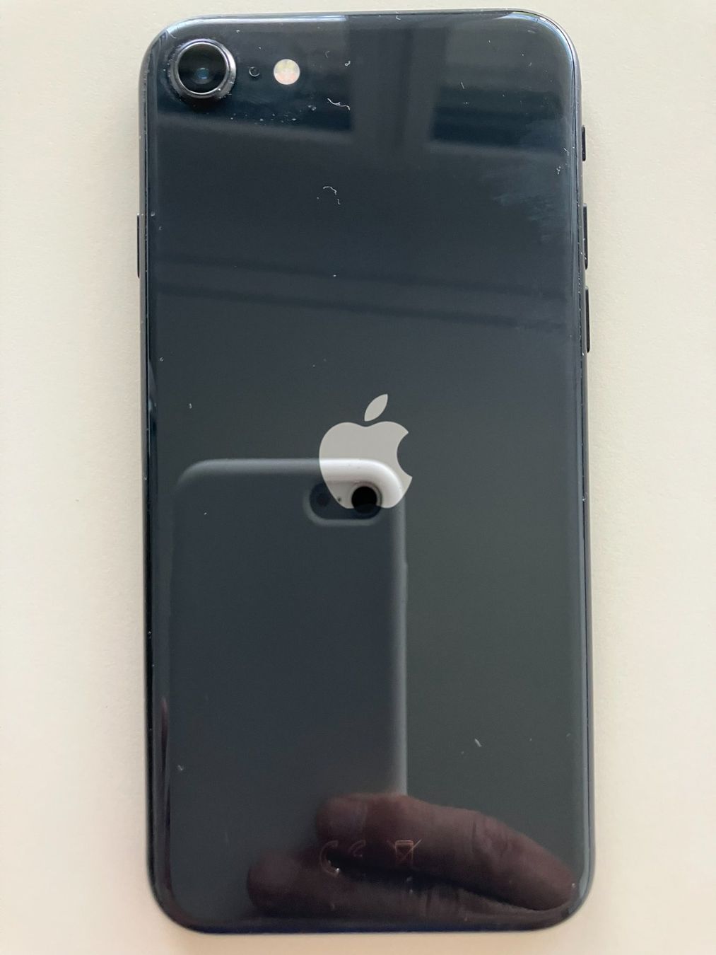 Apple Handys / Smartphones: iPhone SE 2020 (2. Generation), 128GB, Model A2296 – Gebraucht aus Meisterschwanden von Discus0 4