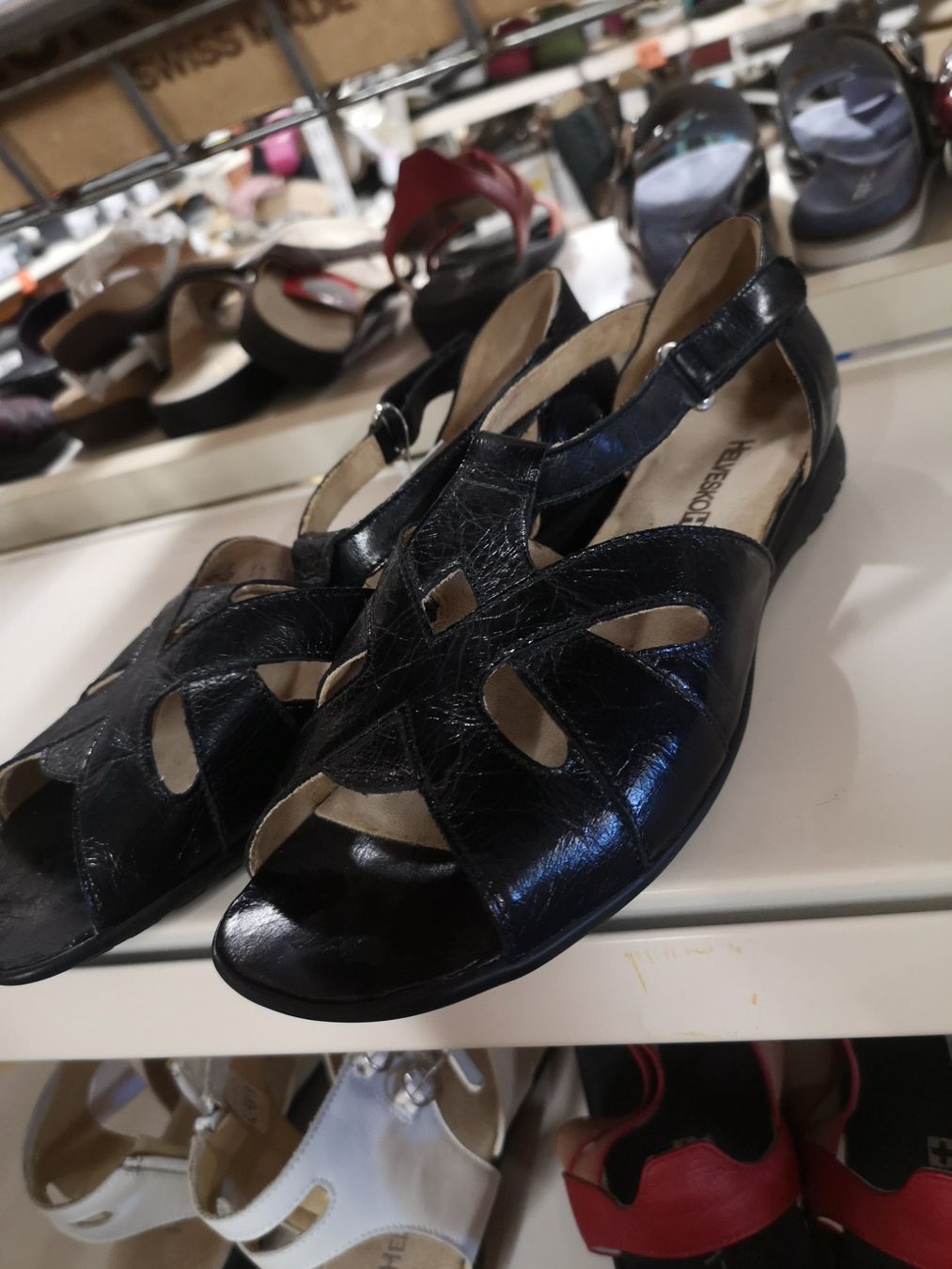 Helvesko Scarpe da donna: Helvesko – Nuovo e nell'imballaggio originale da Möhlin venduto da Highwaytom