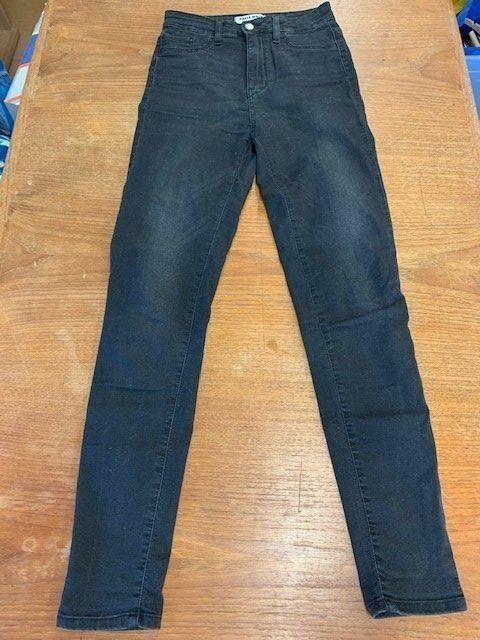 Tally Weijl Jeans: Jeans Damen Gr. 38 – Usato da Schöfflisdorf venduto da kin_2dp9