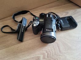 Nikon Coolpix 8800 Digitalkamera - Top Zustand