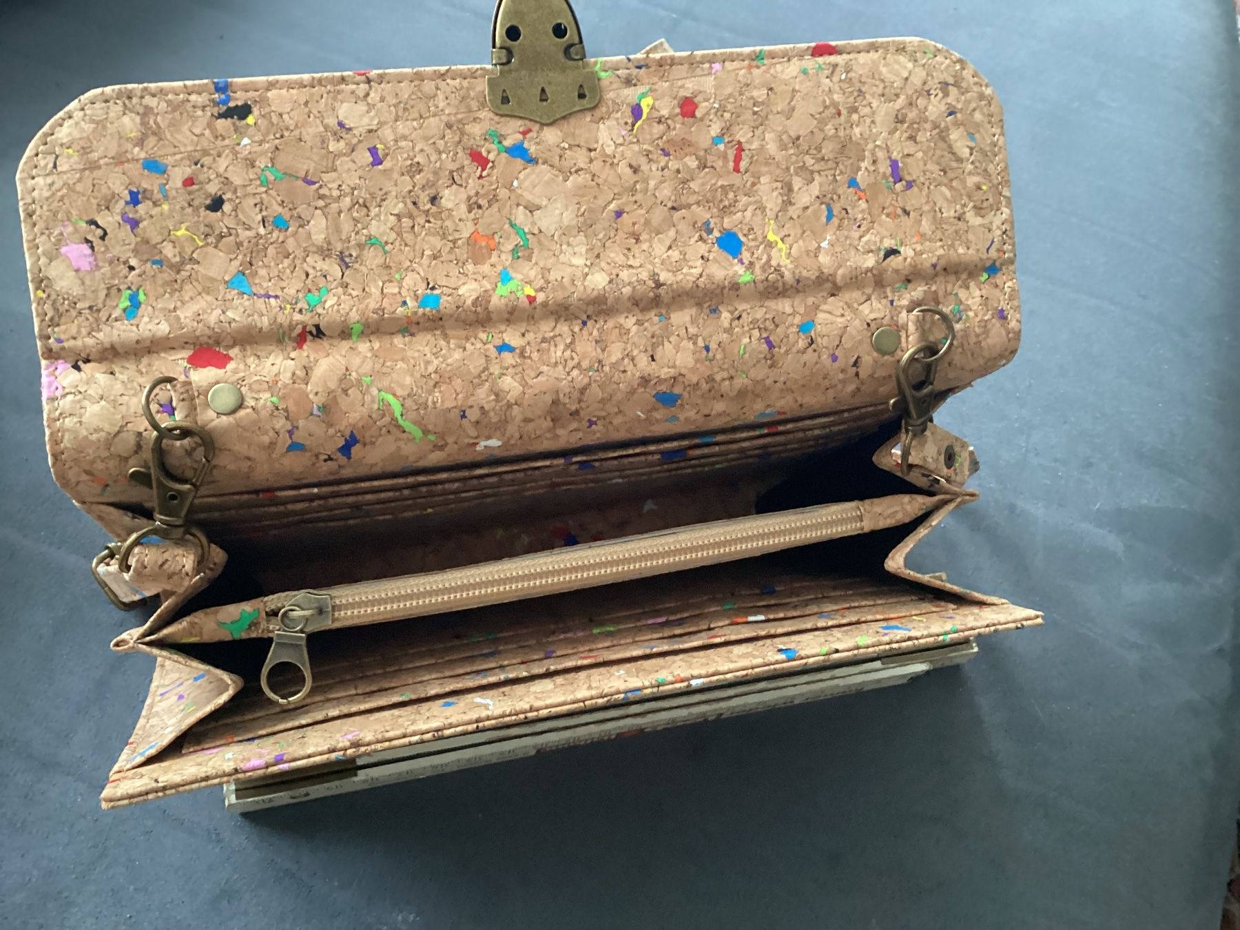 Borse da donna: Kork Pochette / Damentasche Vegan – Nuovo e nell'imballaggio originale da Minusio venduto da scotch111 4