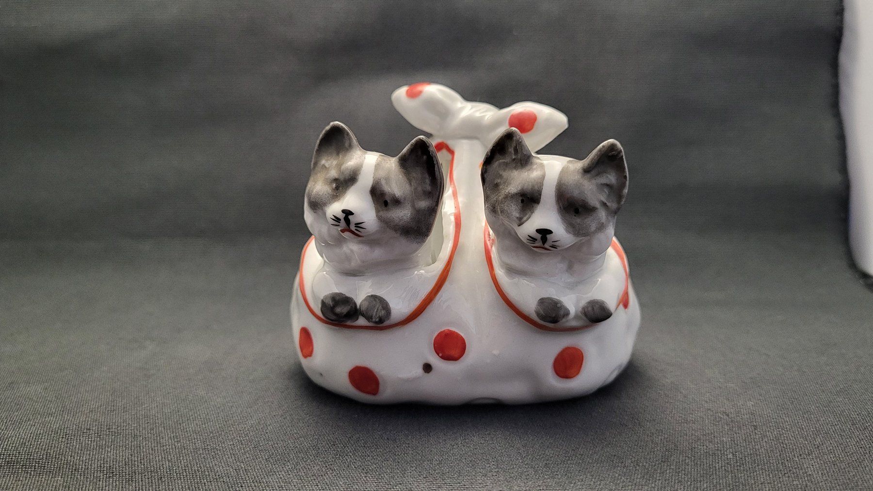 Figurines: Katzen im Sack – D'occasion à Basel par spinne02 1