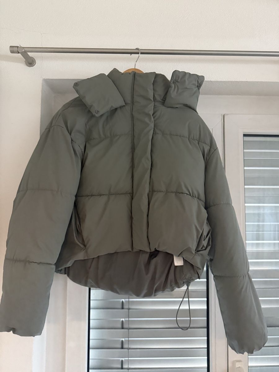 Zara Giacche: Veste doudoune courte Zara taille M vert kaki – Usato da Granges VS venduto da coraliegrd5 1