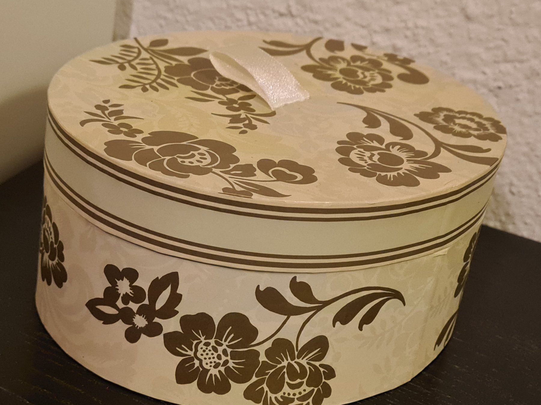Sonstige Dekorationen & Accessoires: Geschenks Schachtel /- Box, Schmuckbox – Gebraucht aus Amriswil von used2use 2