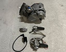 MOFA MOTOR BENELLI 50CM3 3 GANG KICKSTARTER INKL.DIV.PARTS