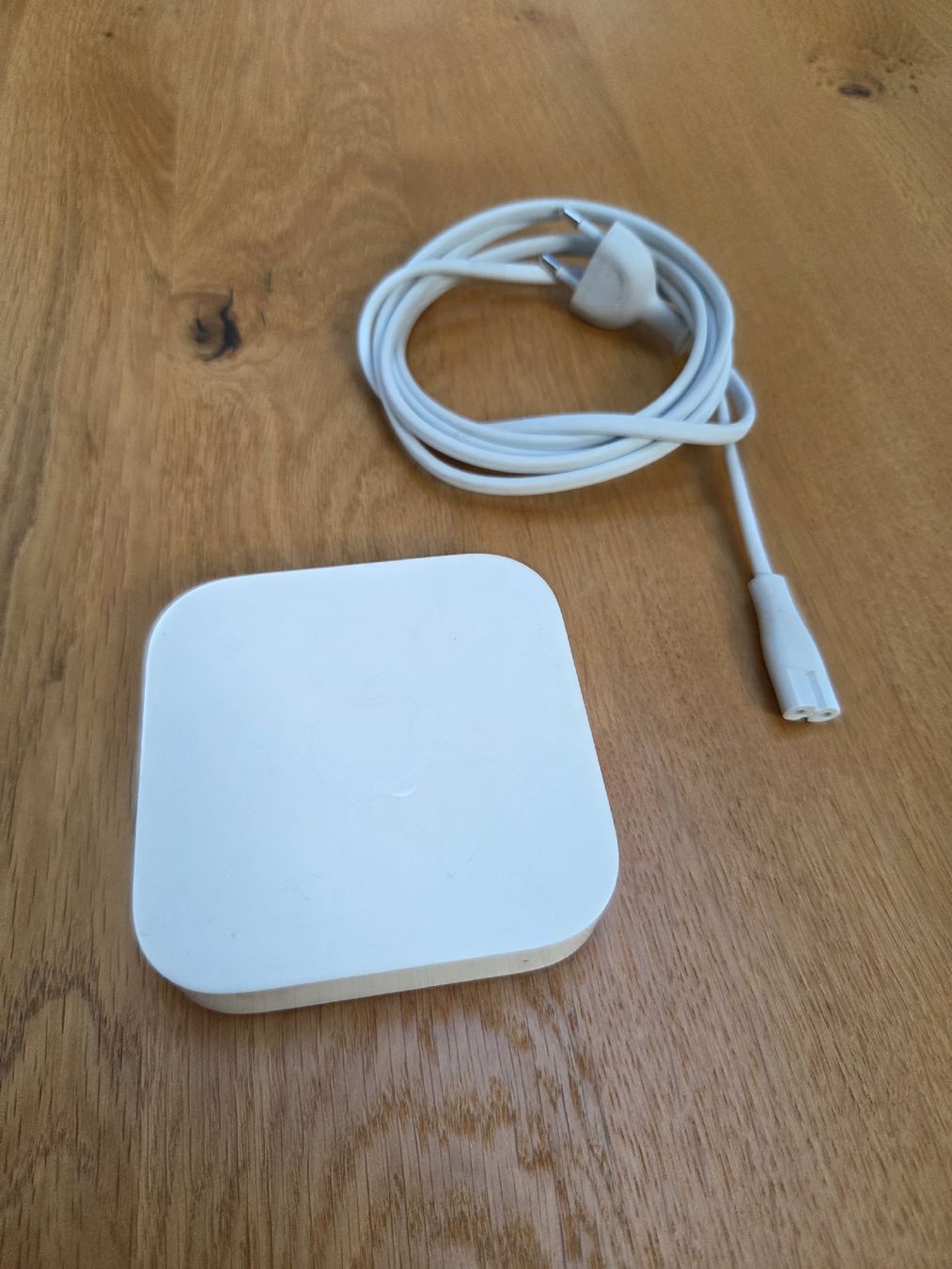 Apple Modem & Router: Apple Airport A1392 – Usato da Wittinsburg venduto da Lukeduke3