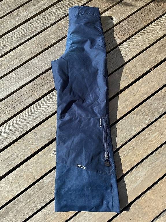 Decathlon Hosen: Skihose Wedze Gr. 152 – Gebraucht aus Zizers von Ranunkel05 1