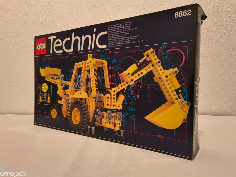 Technic: 8862 pneu matic Backhoe authentic Grader