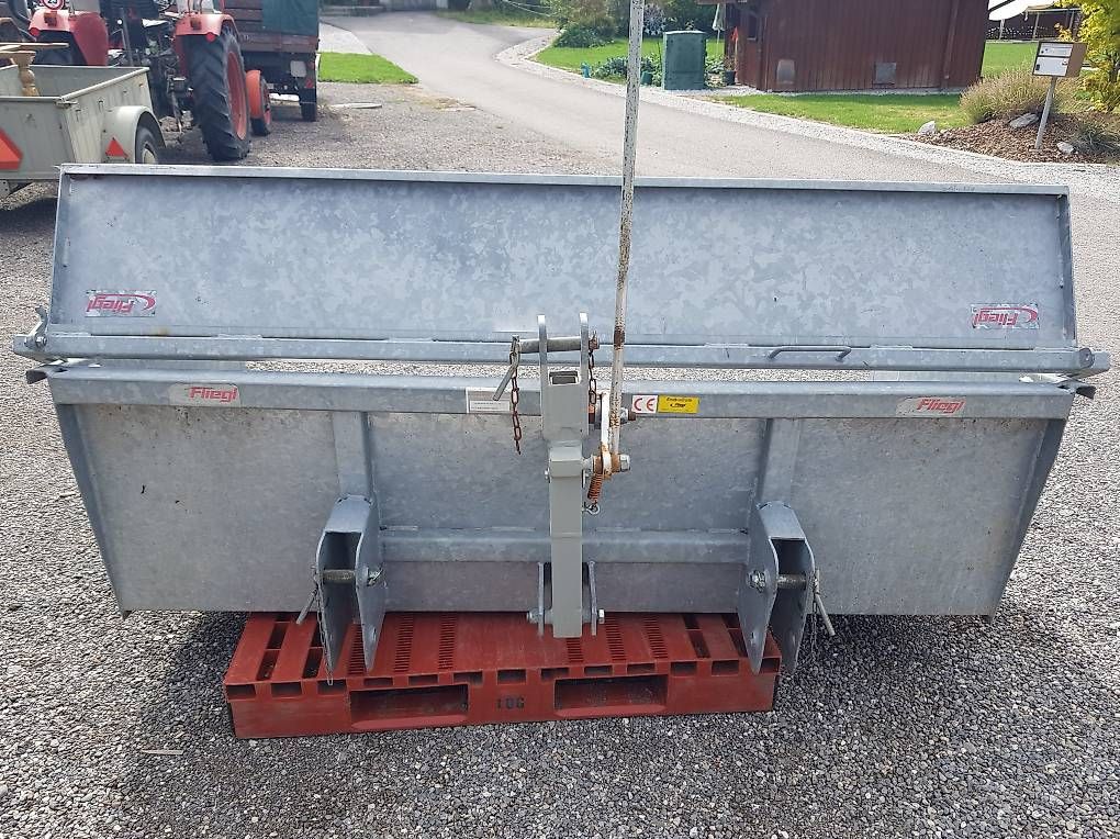 Alle Ersatzteile: Benne basculante – Gebraucht aus Villaraboud von agrifode 1