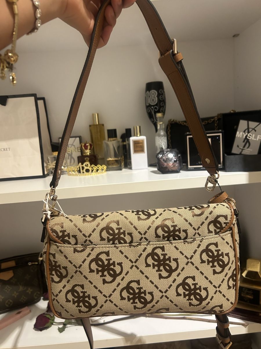 Guess Borse da donna: Borsa Guess – Nuovo e nell'imballaggio originale da Arzo venduto da mar_6rdb 1
