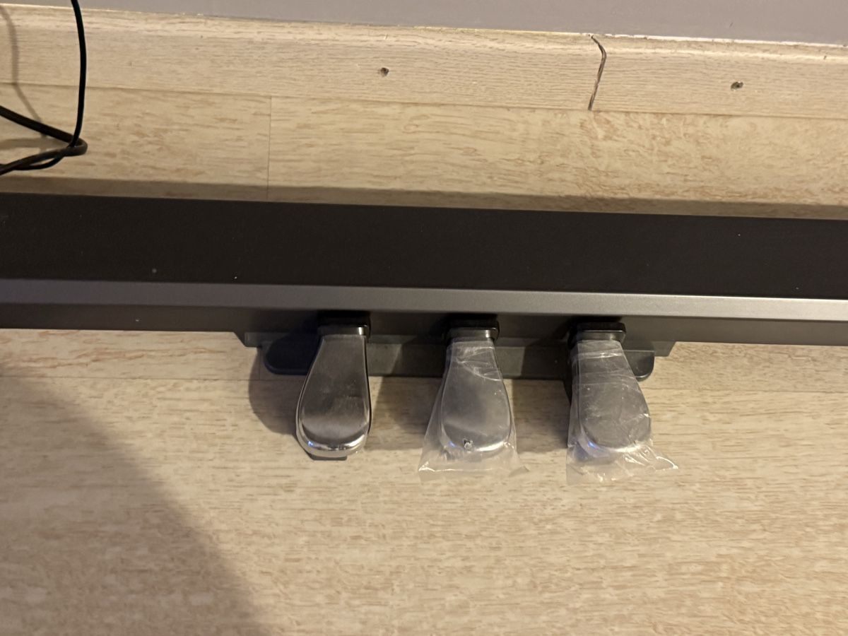 Strumenti musicali: Keyboard – Usato da Berikon venduto da Sigz 2