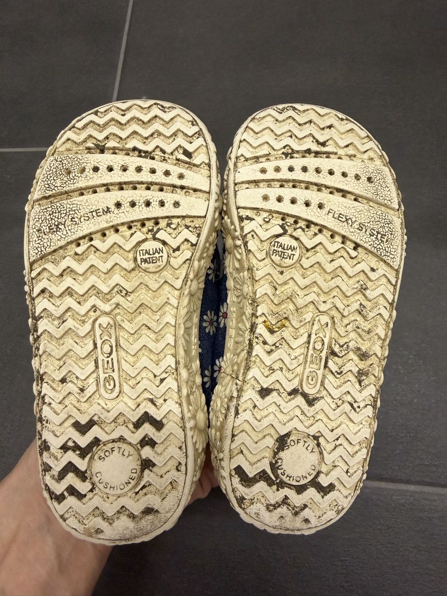 Geox Scarpe per ragazze: Sneakers Geox 23 – Usato da Cartigny venduto da l.luckuit 2