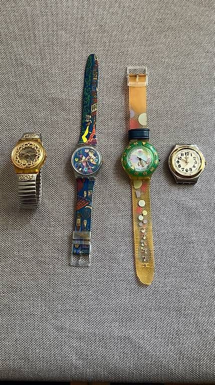Orologi: diverse Swatch Uhren  – Usato da Schinznach Bad venduto da yomann