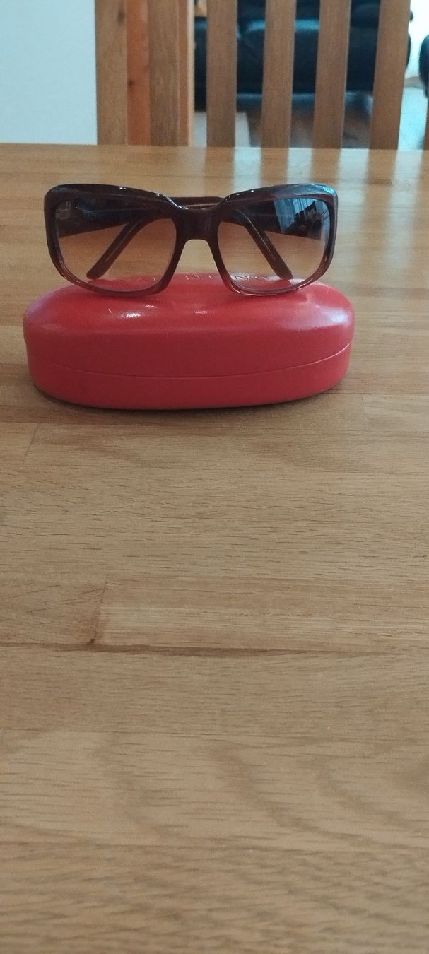 Valentino Lunettes & Verres: VALENTINO Sonnenbrille  – D'occasion à Mörel par MJoaoCosta 6