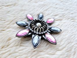 BROSCHE ANSTECKNADEL GLITZER BLUME TOP ZU BLUSE TUNIKA JACKE