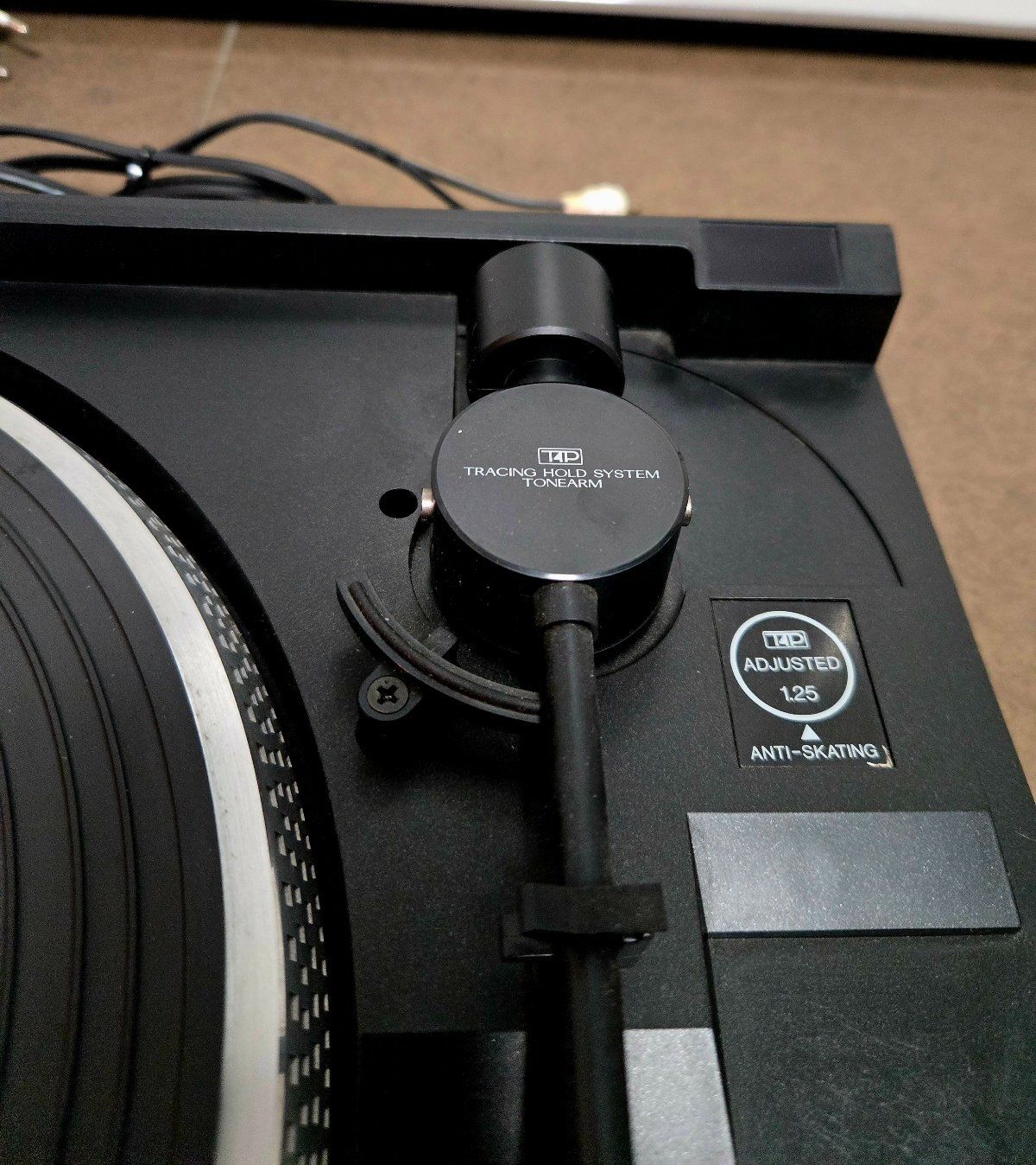 JVC Tourne-disques: JVC L-FX2 – Fully Automatic Direct Drive – D'occasion à Riedt b. Erlen par 63ak 4
