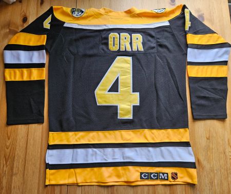 Boston Bruins #4 Bobby Orr Trikot Gr. L NHL Hockey