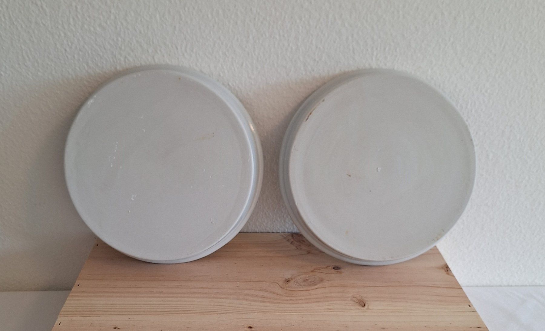 Sottobicchieri: 2 Keramik Blumenuntersetzer 26 cm weiss – Nuovo (secondo la descrizione) da Bergdietikon venduto da Zozo 2