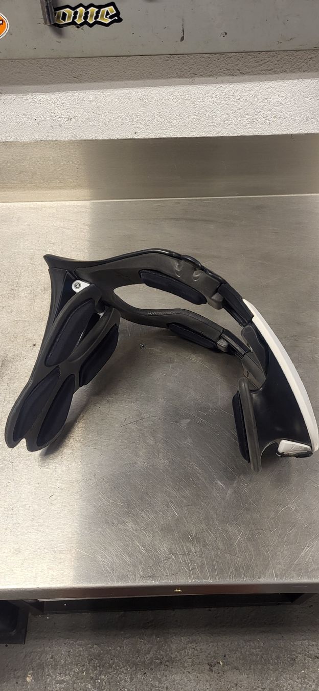 Sonstiges Fahrzeugzubehör:  Alpinestars BNS Pro – Gebraucht aus Le Noirmont von lio_mh2x 4
