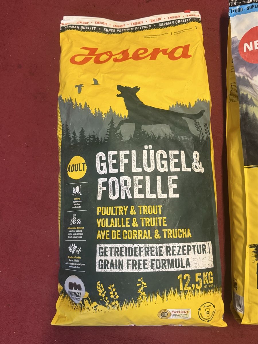 Futter: Hundefutter 2 stk. Neu – Neu (gemäss Beschreibung) aus Schlieren von Freundlich02 2