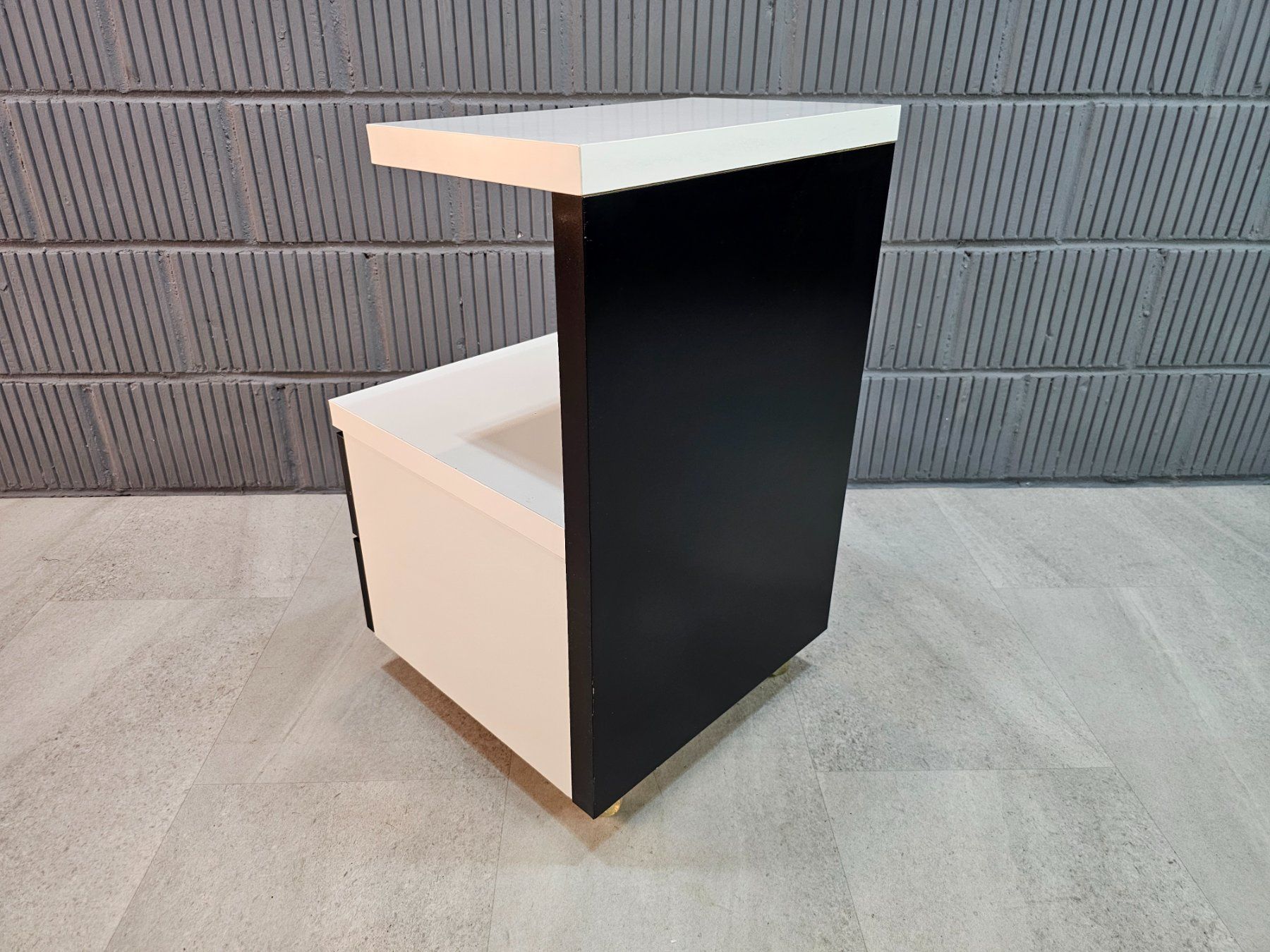 Ikea Comodini: IKEA B.V 1999 ODDA Trolley, Nachttisch Nignt-Stand – Usato da Nottwil venduto da Wondewa-Shop 1