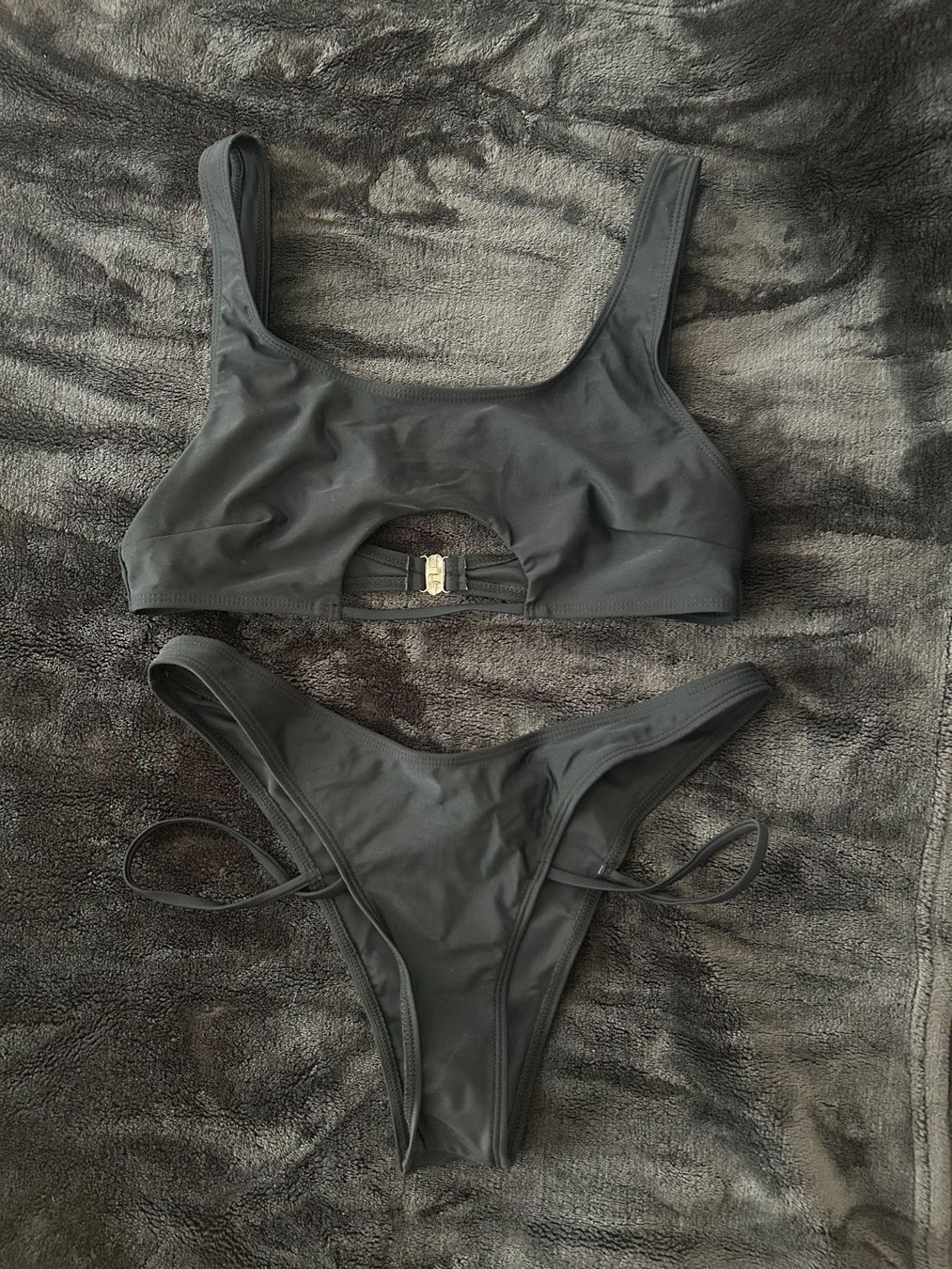 Shein Maillots de bain & Bikinis: Bikini schwarz – Neuf (Voir description) à Münchenbuchsee par laurapulido96 2