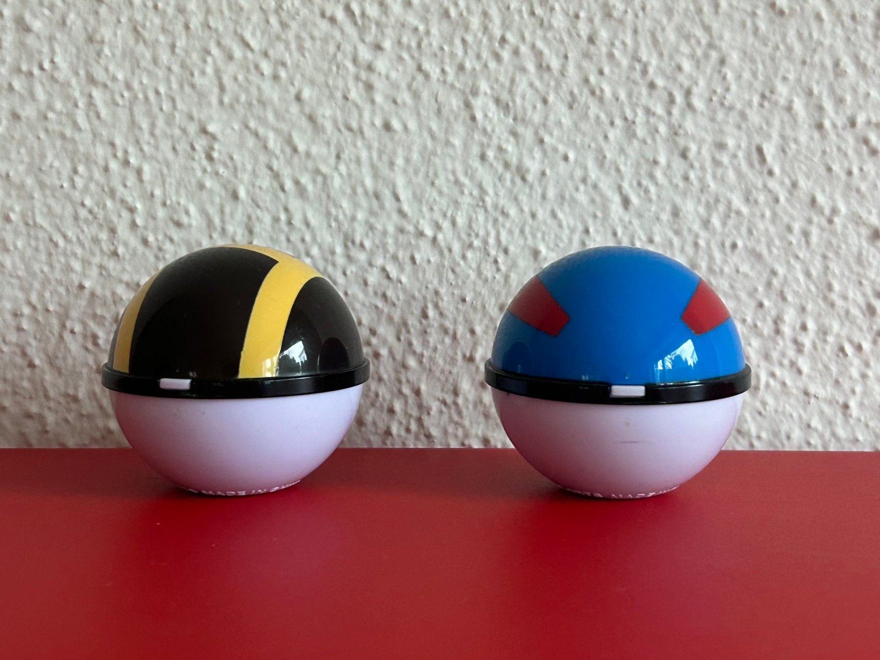 Pokémon Giocattoli: Pokémon Pokéball Kapseln - Superball & Hyperball – Usato da Dietlikon venduto da Mankai 2