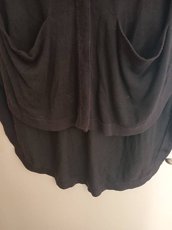 Giacche: Spezieller Cardigan von Cos – Usato da Zürich venduto da Melianea 1