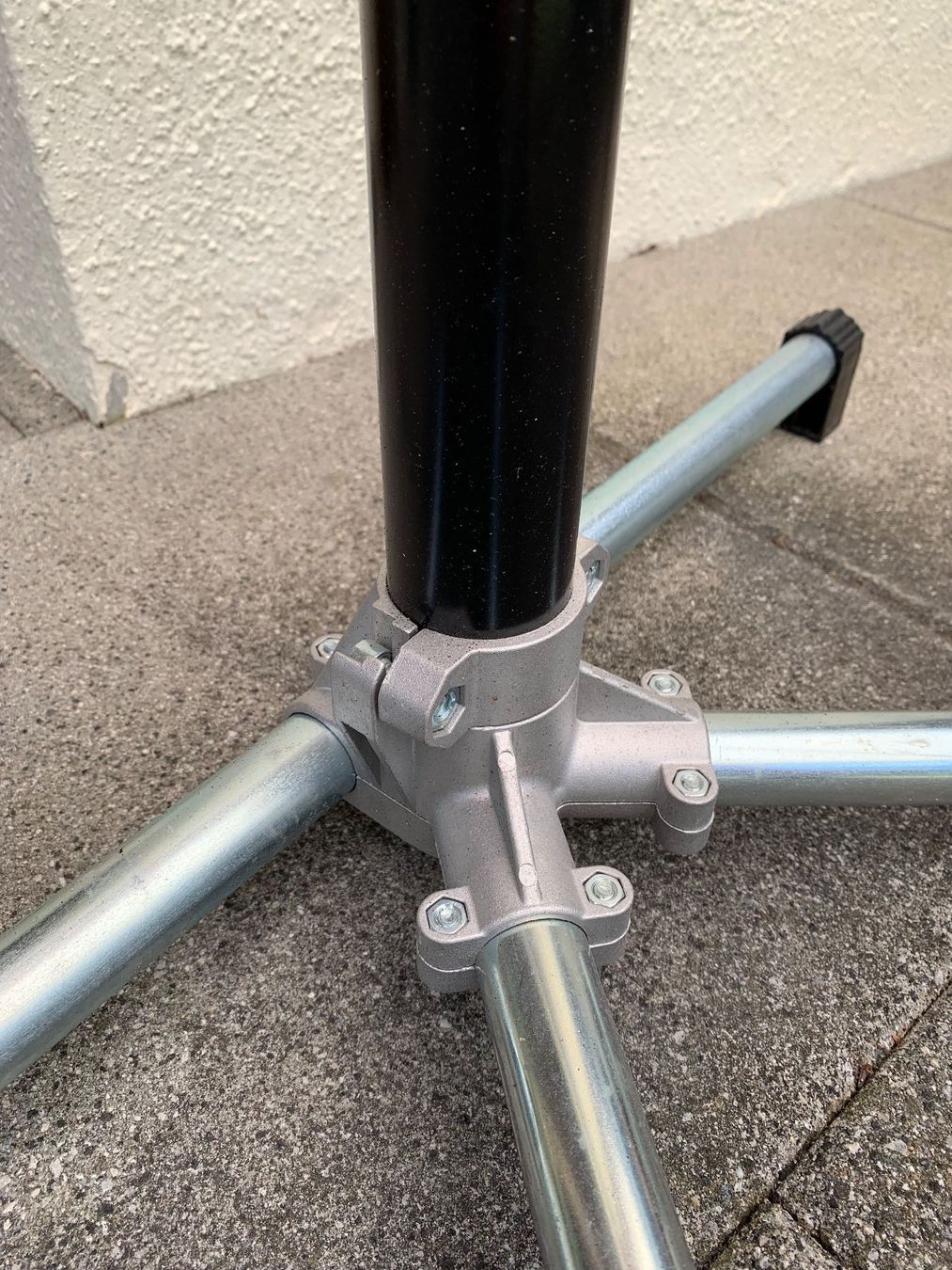 Altro per Ottica: Fahrrad-Montageständer Metall – Usato da Birr venduto da Lotus23 1